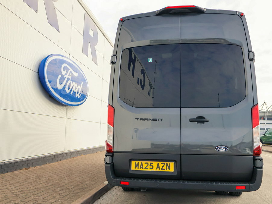 Ford Transit Custom 2.0 Ecoblue 165Ps H3 17 Seater Trend Nav MA25AZN Grey #3