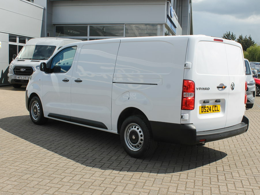 Vauxhall Vivaro 2.0 Turbo D 145 Prime H1 Van DS24LCL White #5
