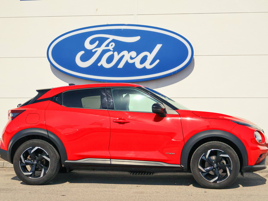 Nissan Juke 1.6 Hybrid N-connecta FL73SJX Red #2