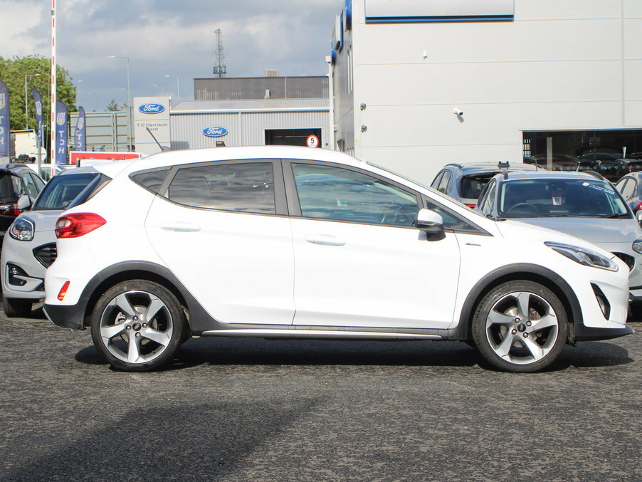 Ford Fiesta 1.0 Ecoboost 140 Active X AF20YNV White #4