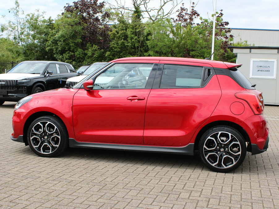 Suzuki Swift 1.4 Boosterjet 48V Hybrid Sport Red #3