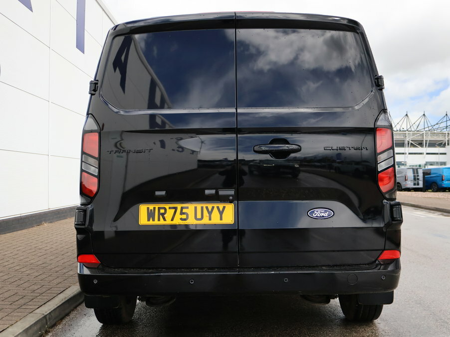 Ford Transit Custom 2.0 Ecoblue 136Ps H1 Double Cab Van Limited WR75UYY Black #5
