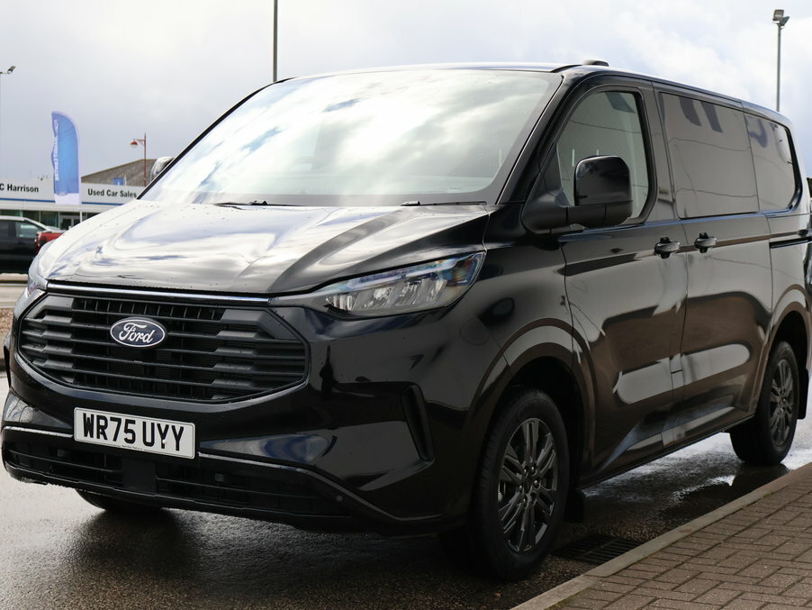 Ford Transit Custom 2.0 Ecoblue 136Ps H1 Double Cab Van Limited WR75UYY Black #4