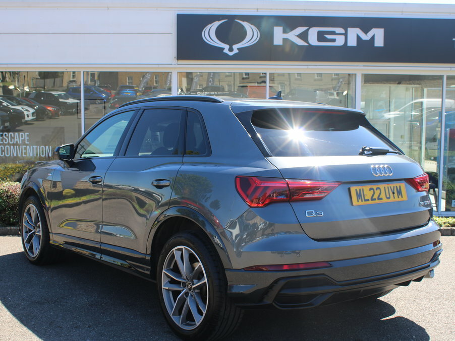 Audi Q3 35 Tfsi Black Edition S Tronic ML22UYM Grey #6