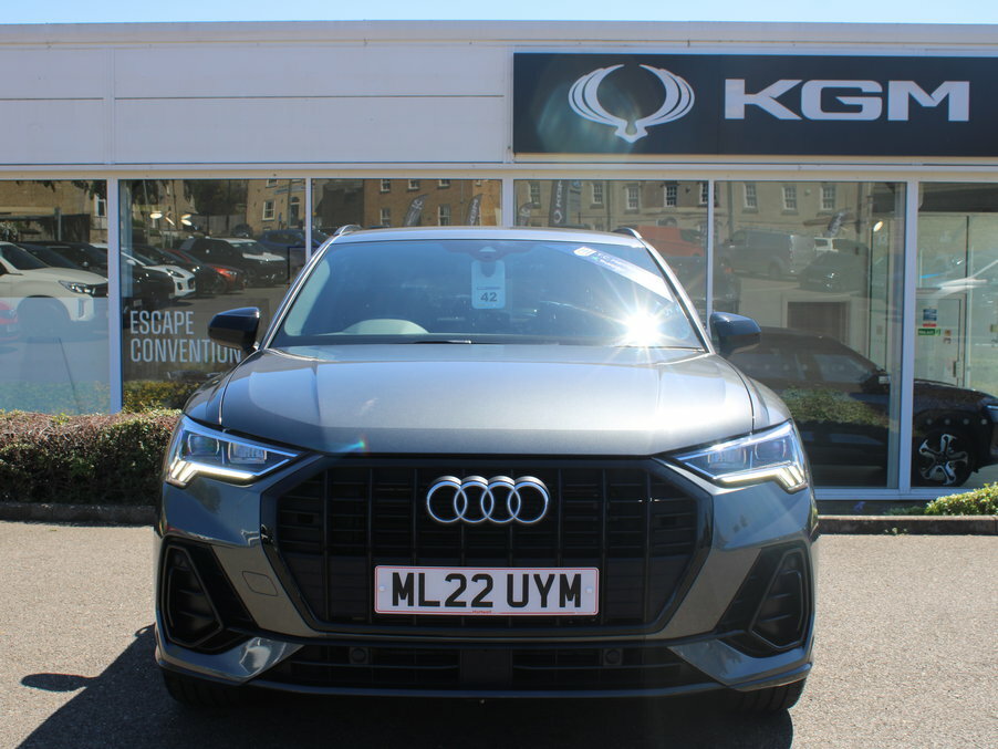 Audi Q3 35 Tfsi Black Edition S Tronic ML22UYM Grey #2