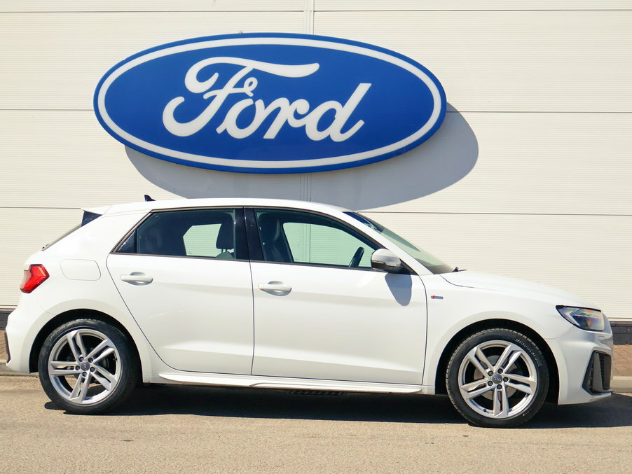 Audi A1 35 Tfsi S Line S Tronic FM19UKV White #2
