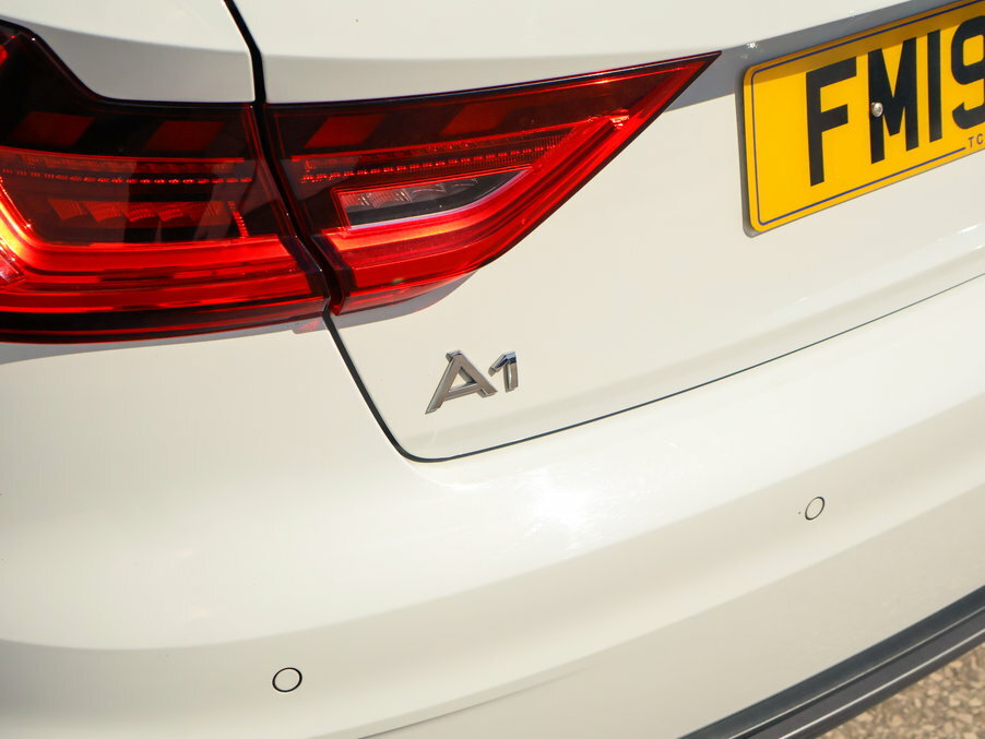 Audi A1 35 Tfsi S Line S Tronic FM19UKV White #6
