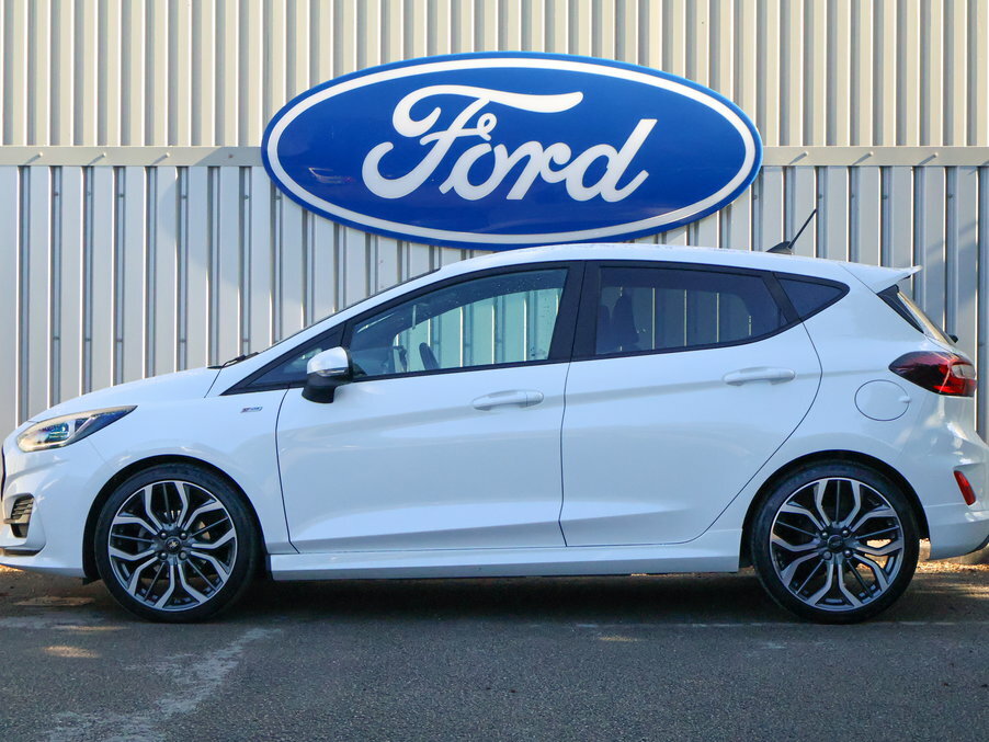 Ford Fiesta 1.0 Ecoboost Hybrid Mhev 125 St-line X BG73TYK White #3