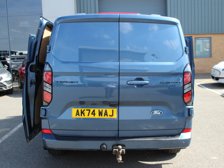 Ford Transit Custom 2.0 Ecoblue 130Ps Low Roof Limited Van AK74WAJ Blue #6