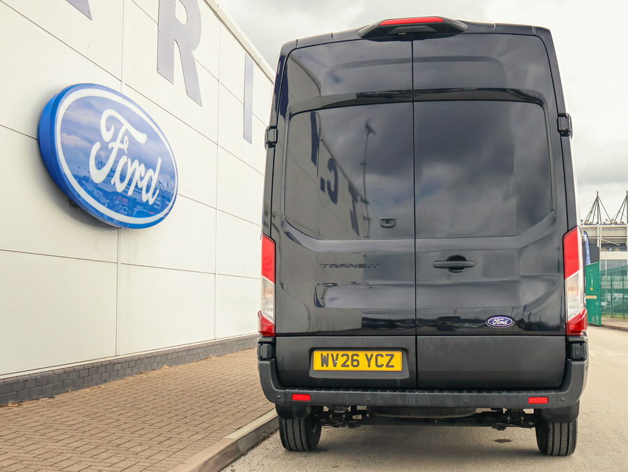 Ford Transit Custom 2.0 Ecoblue 165Ps H3 Limited Van Nav WV26YCZ Black #4