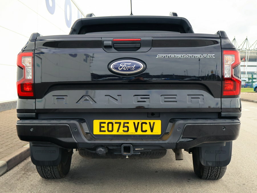 Ford Ranger Pick Up D Cab Stormtrak 2.3 Ecoboost Phev 281 EO75VCV Black #5
