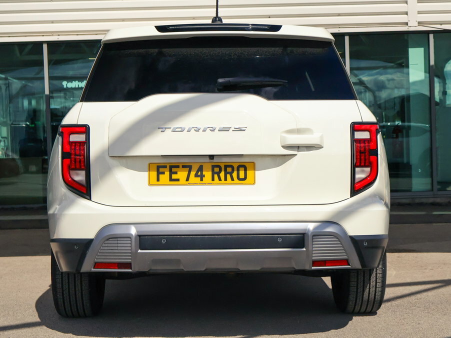 SsangYong Torres 1.5 K30 White #4