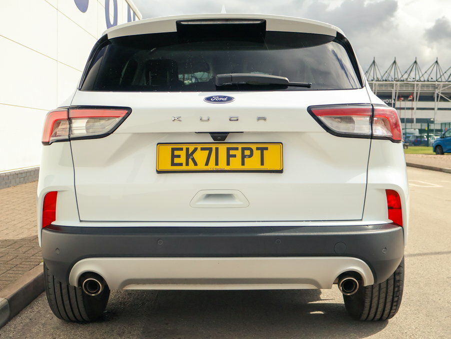 Ford Kuga 1.5 Ecoboost 150 Titanium EK71FPT White #5