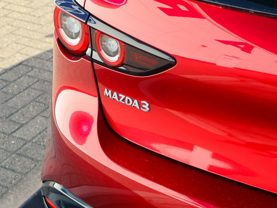Mazda 3 2.0 E-skyactiv X Mhev 186 Se-l Lux FP23PFF Red #6