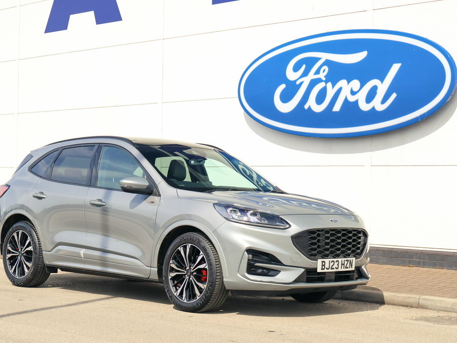 Ford Kuga 1.5 Ecoboost 150 St-line X Edition Silver