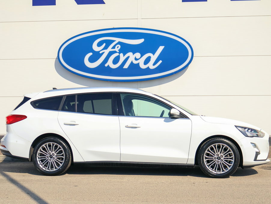 Ford Focus 1.0 Ecoboost Hybrid Mhev 125 Titanium X Ed FL71RBZ White #2