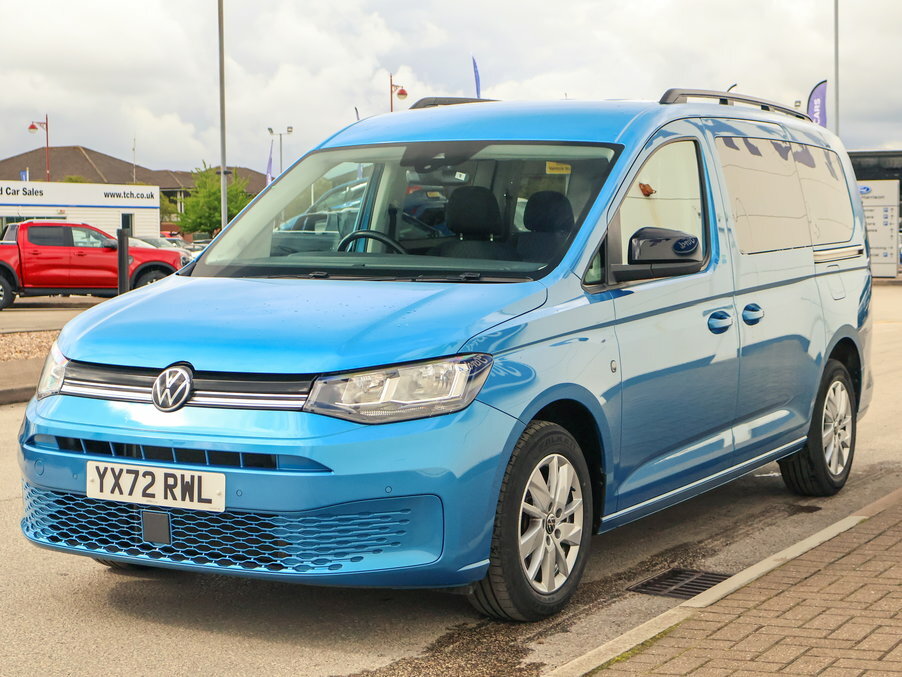 Volkswagen Caddy Maxi Estate Enter Description YX72RWL Blue #4