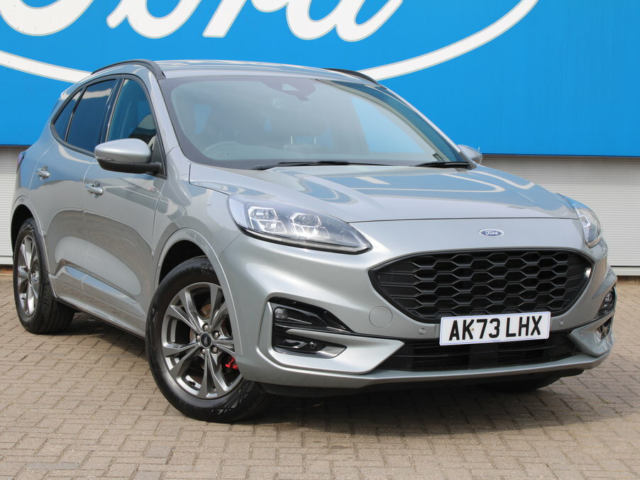 Ford Kuga 1.5 Ecoboost 150 St-line Edition Silver