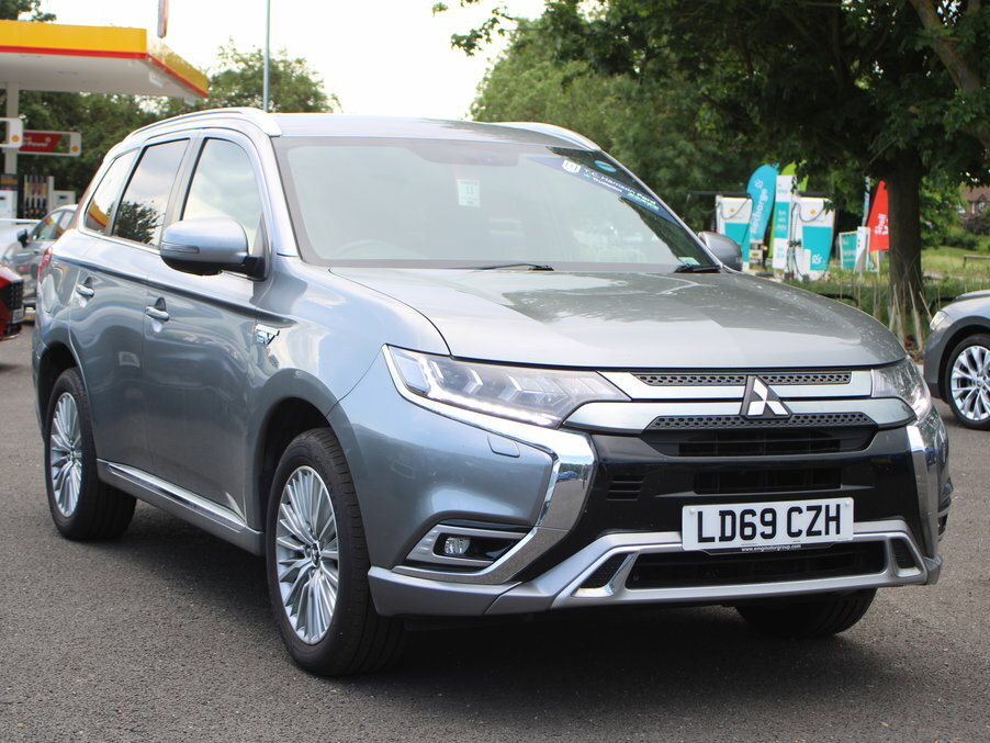 Mitsubishi Outlander 2.4 Phev 4H Grey