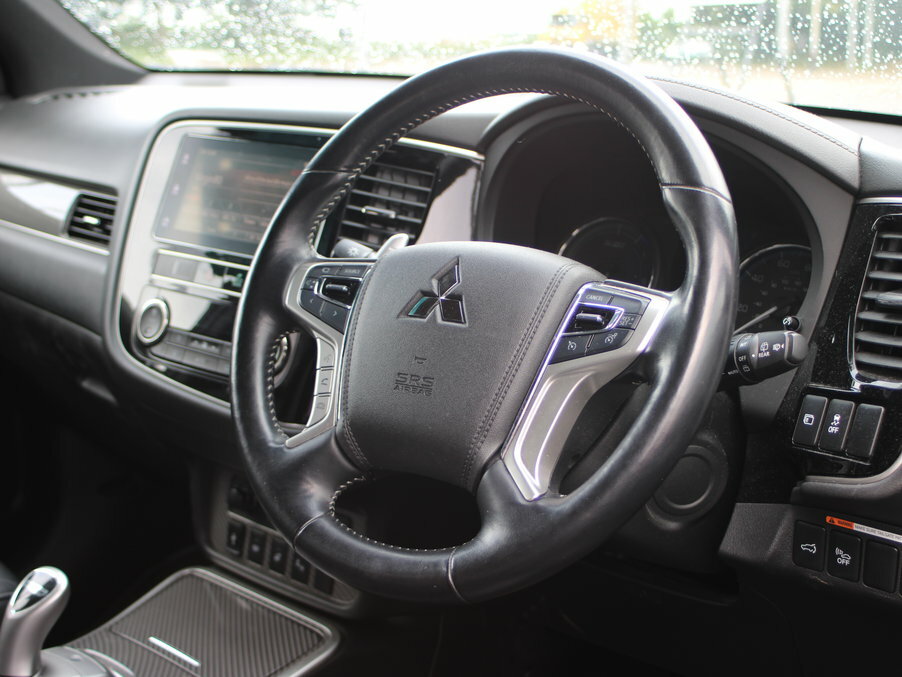 Mitsubishi Outlander 2.4 Phev 4H LD69CZH Grey #3
