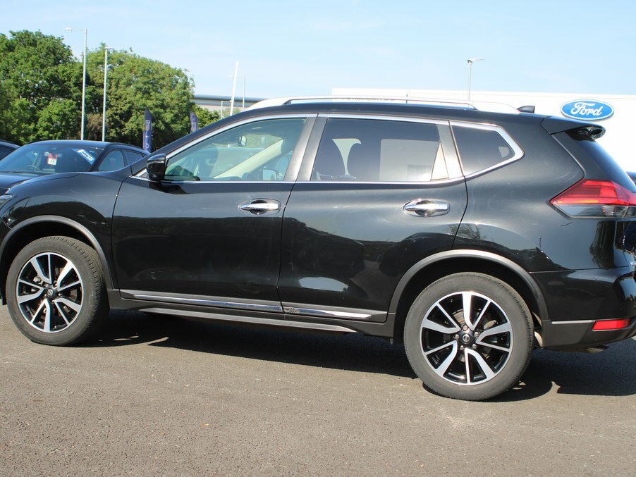 Nissan X-Trail 1.3 Dig-t Tekna 7 Seat Dct LT69DXE Black #3