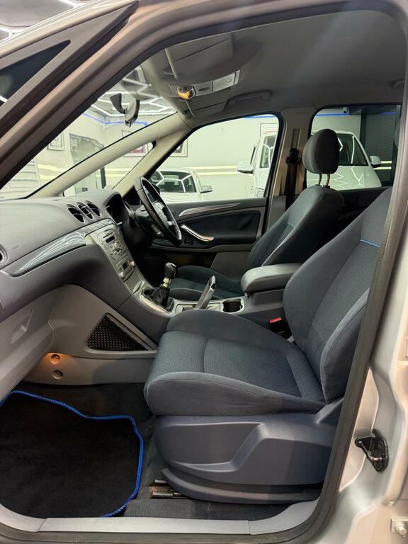 Ford S-Max Mpv Grey #30