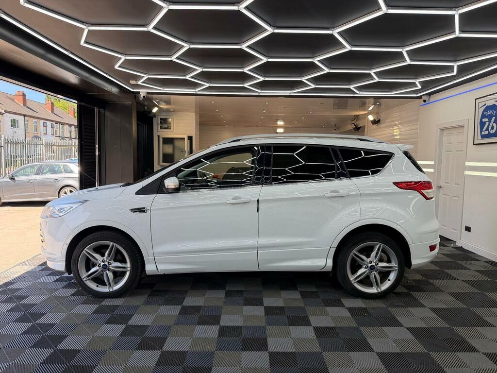 Ford Kuga Suv 2.0 Tdci Titanium X Awd Euro 6 Ss 2016 VU16KTJ White #5