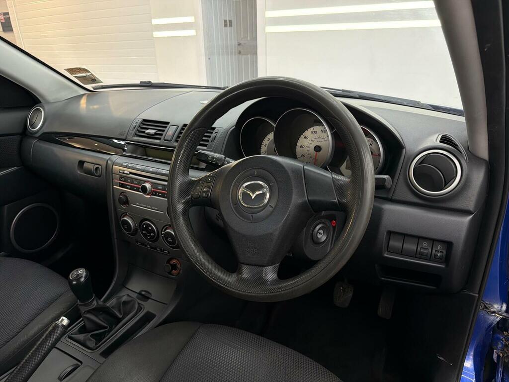 Mazda 3 1.6 Ts Silver #11