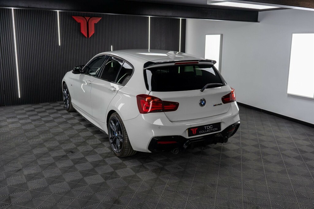 BMW 1 Series Hatchback GY67FKT White #2