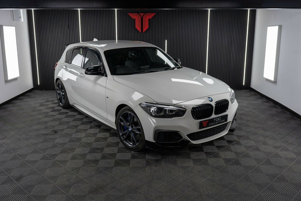 BMW 1 Series Hatchback White