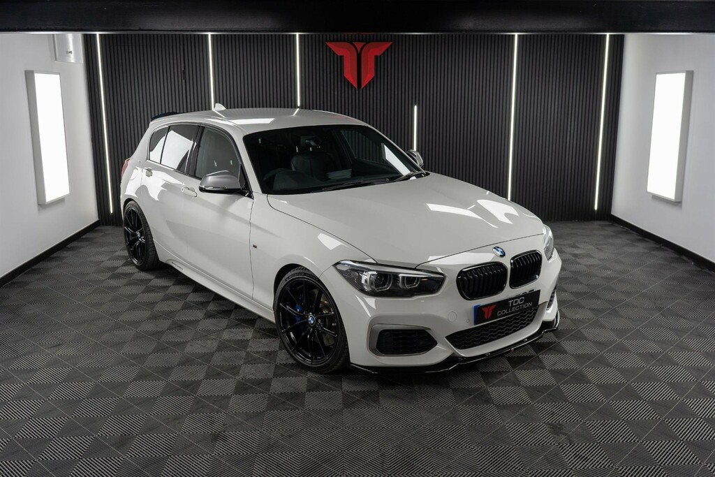 BMW 1 Series Hatchback White