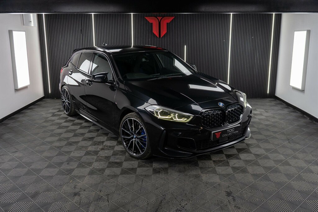 BMW 1 Series Hatchback Black