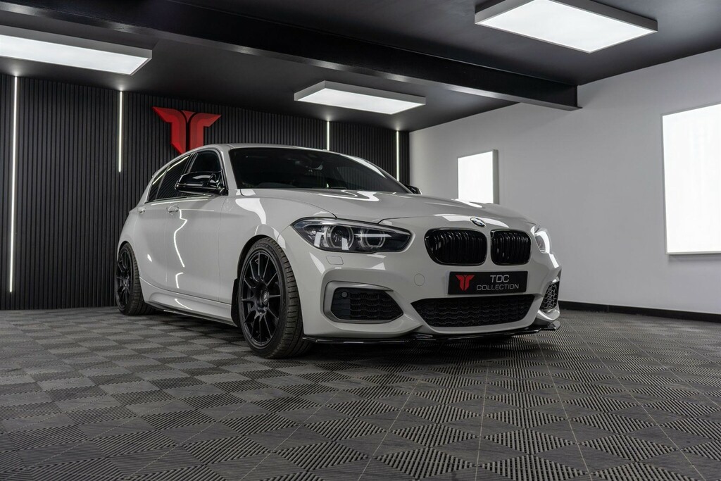 BMW 1 Series Hatchback GX67LLA White #5