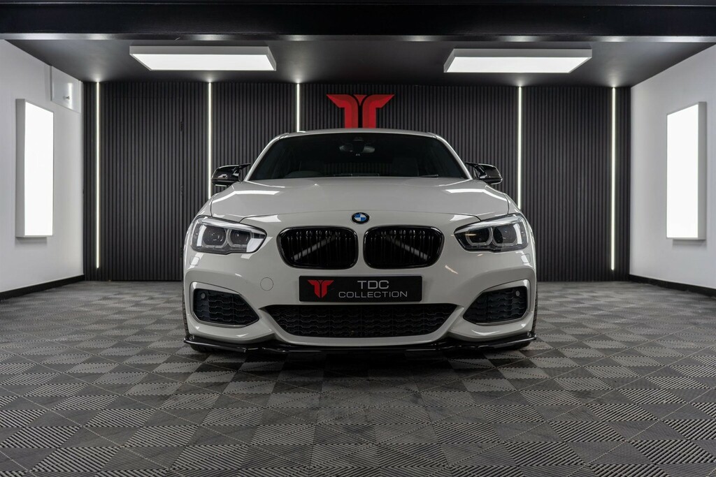 BMW 1 Series Hatchback GX67LLA White #6