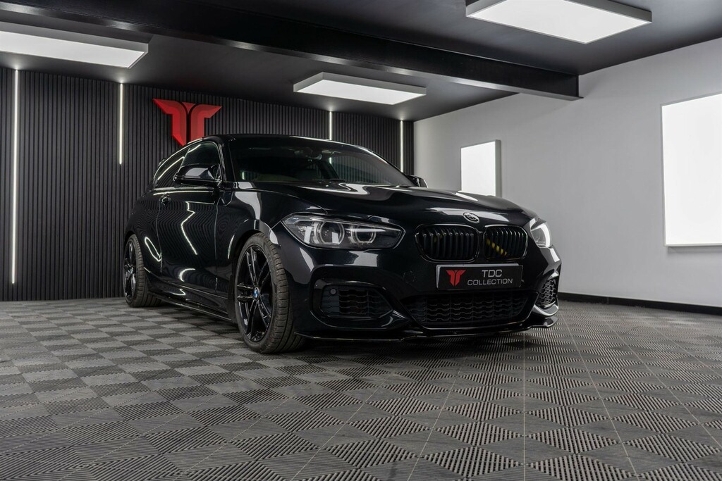 BMW 1 Series M140i Shadow Edition F21BRO Black #4