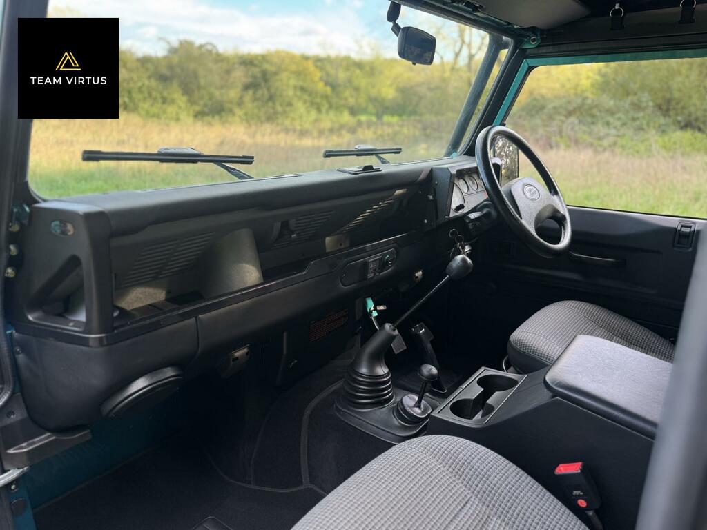 Land Rover Defender 90 Sv 2.5 Convertible 90 Sv L929VCV Blue #3
