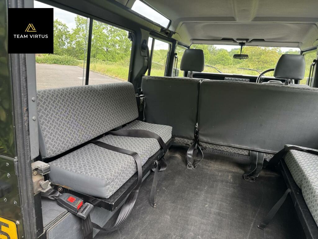 Land Rover Defender 110 Pickup Blue #24