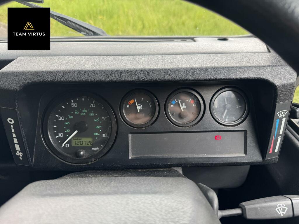 Land Rover Defender 110 Pickup Blue #26