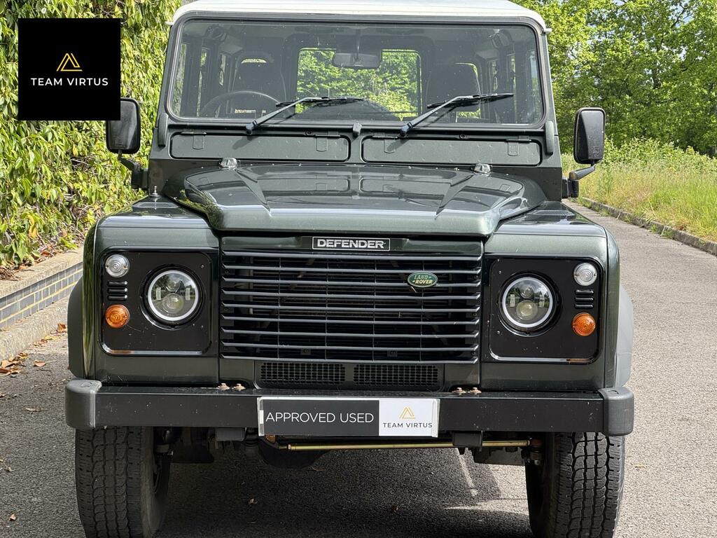 Land Rover Defender 110 2.5 Td5 Station Wagon Mwb 120 B Green #4