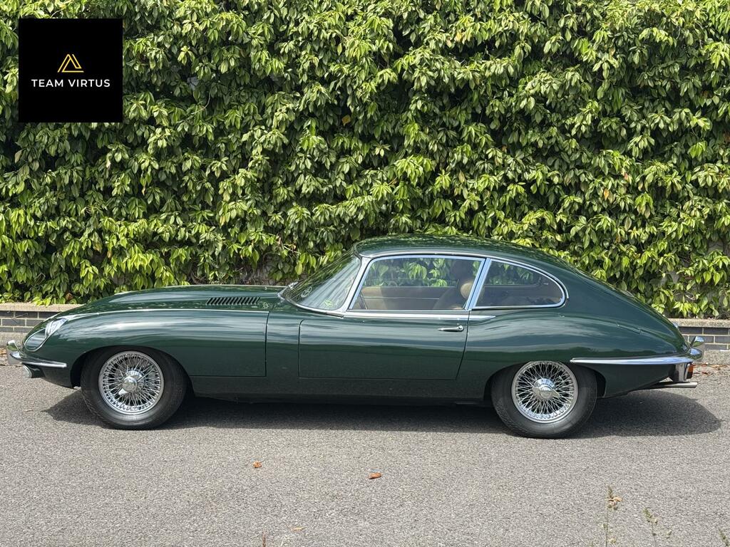Jaguar E-Type 4.2 Series 2 22 Green #4