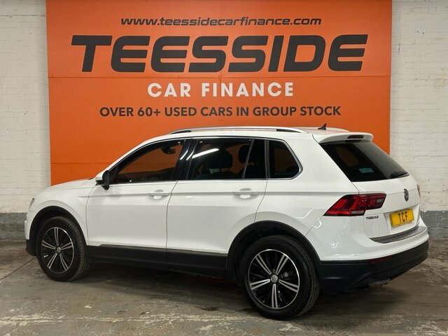 Volkswagen Tiguan Tdi Se Navigation Suv YL18AWW White #3