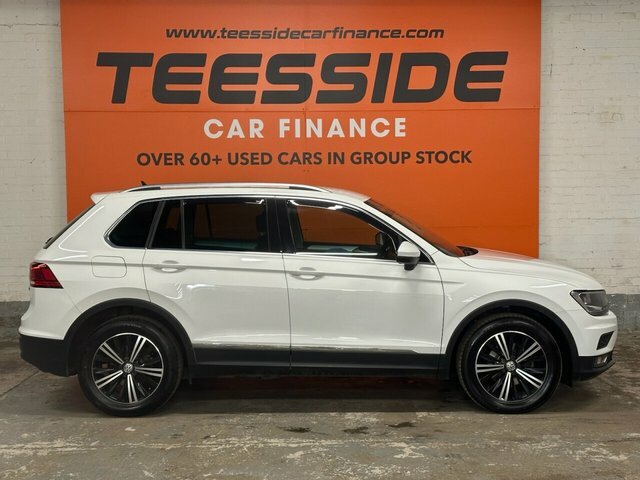 Volkswagen Tiguan Tdi Se Navigation Suv YL18AWW White #2