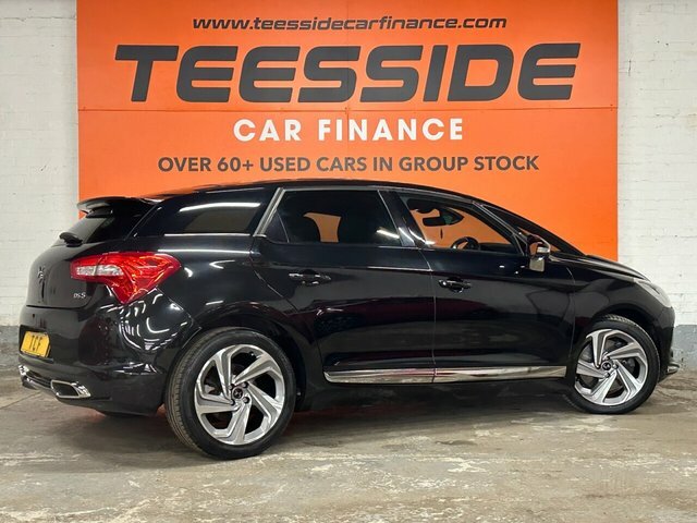 DS DS 5 Bluehdi Elegance Hatchback KU65KTX Black #2