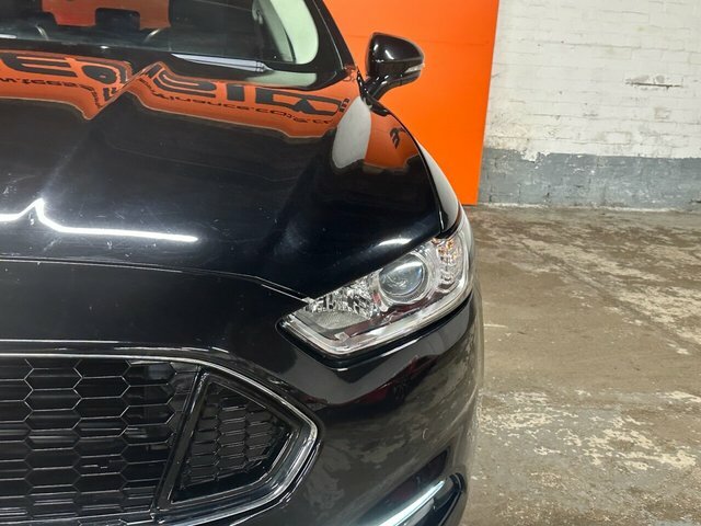 Ford Mondeo Tdci St-line X Estate EG17XVF Black #3