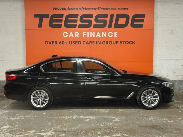 BMW 5 Series 520D Se Saloon YY18GCU Black #2