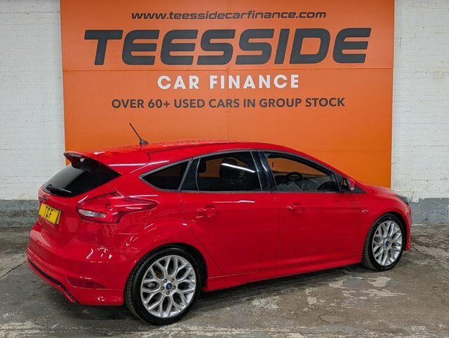 Ford Focus Tdci St-line Hatchback WO17WLV Red #5