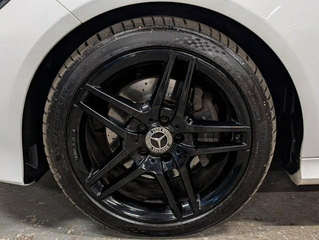 Mercedes-Benz E Class E220 Bluetec Amg Night HF16OJB White #3