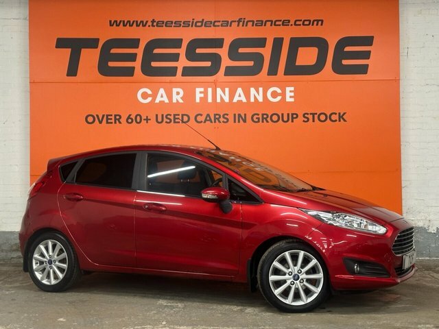 Ford Fiesta Ecoboost Titanium Hatchback Red