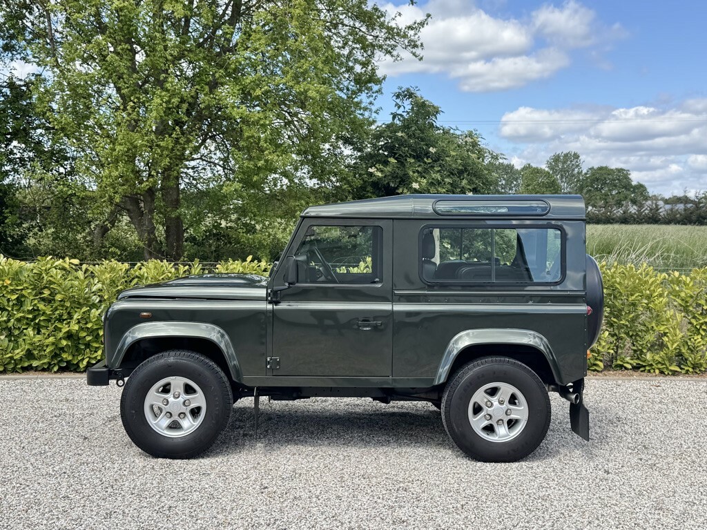 Land Rover Defender 90 90 2.4 Tdci County Station Wagon #2