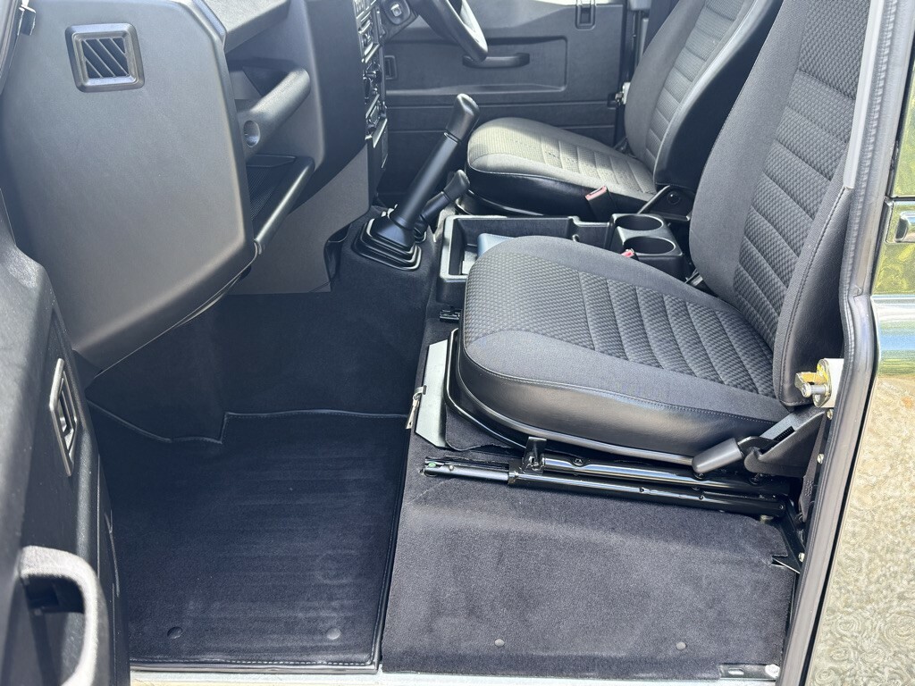 Land Rover Defender 90 90 2.4 Tdci County Station Wagon #6